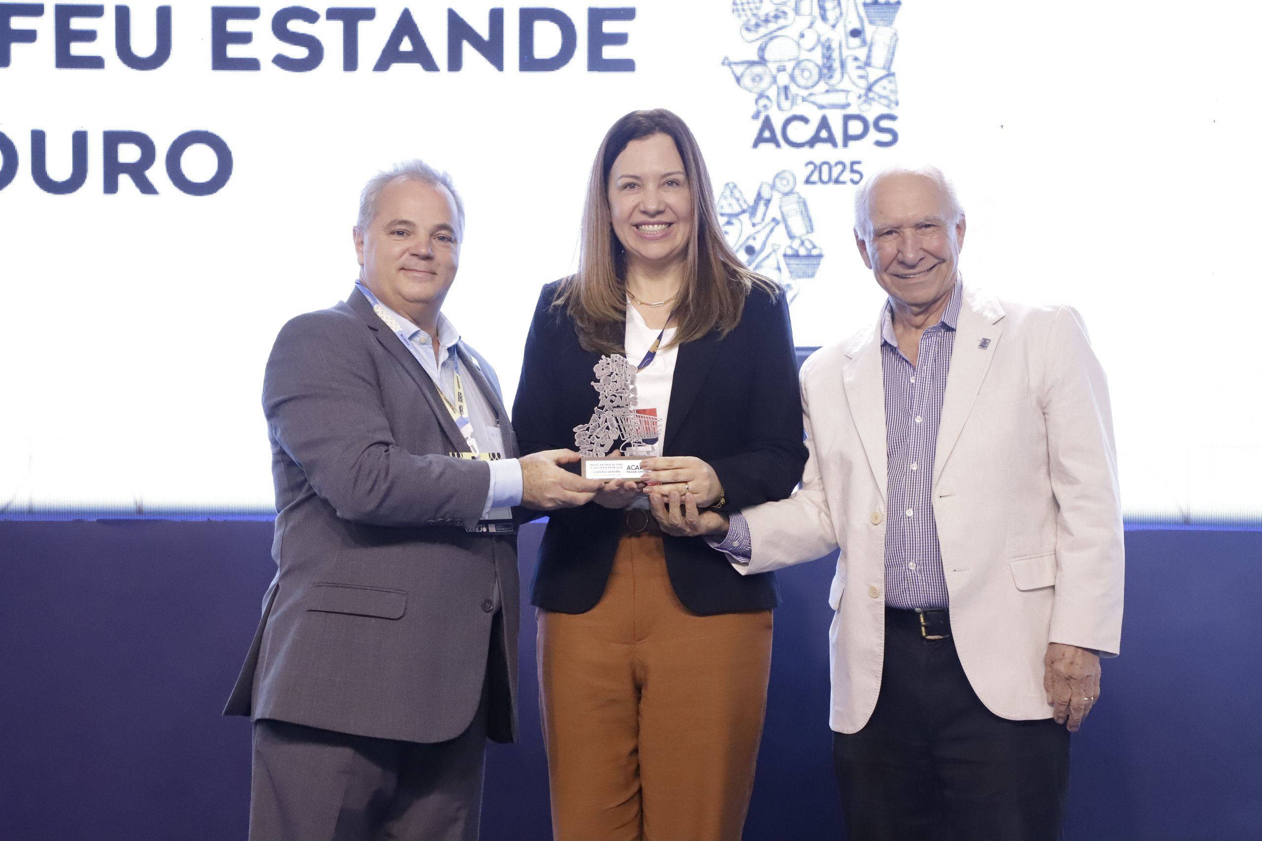 Imagem da galeria Estande de Ouro